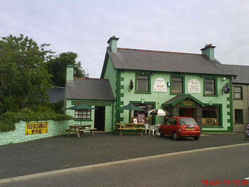 Causeway Tavern Bed & Breakfast Bushmills Exteriér fotografie